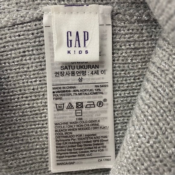 NWT Gap Kids' Knit Grey Silver Beanie Hat - One Size - Picture 4 of 6
